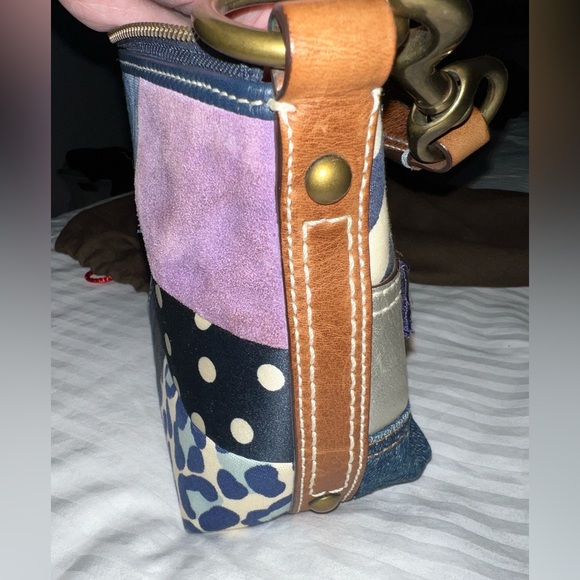 Vintage Y2K denim patchwork Coach small shoulder bag. - Picture 5 of 5